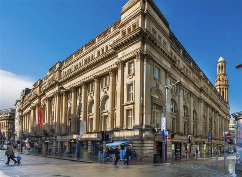 تئاتر رویال اکسچنج شهر منچستر   Royal Exchange Theatre