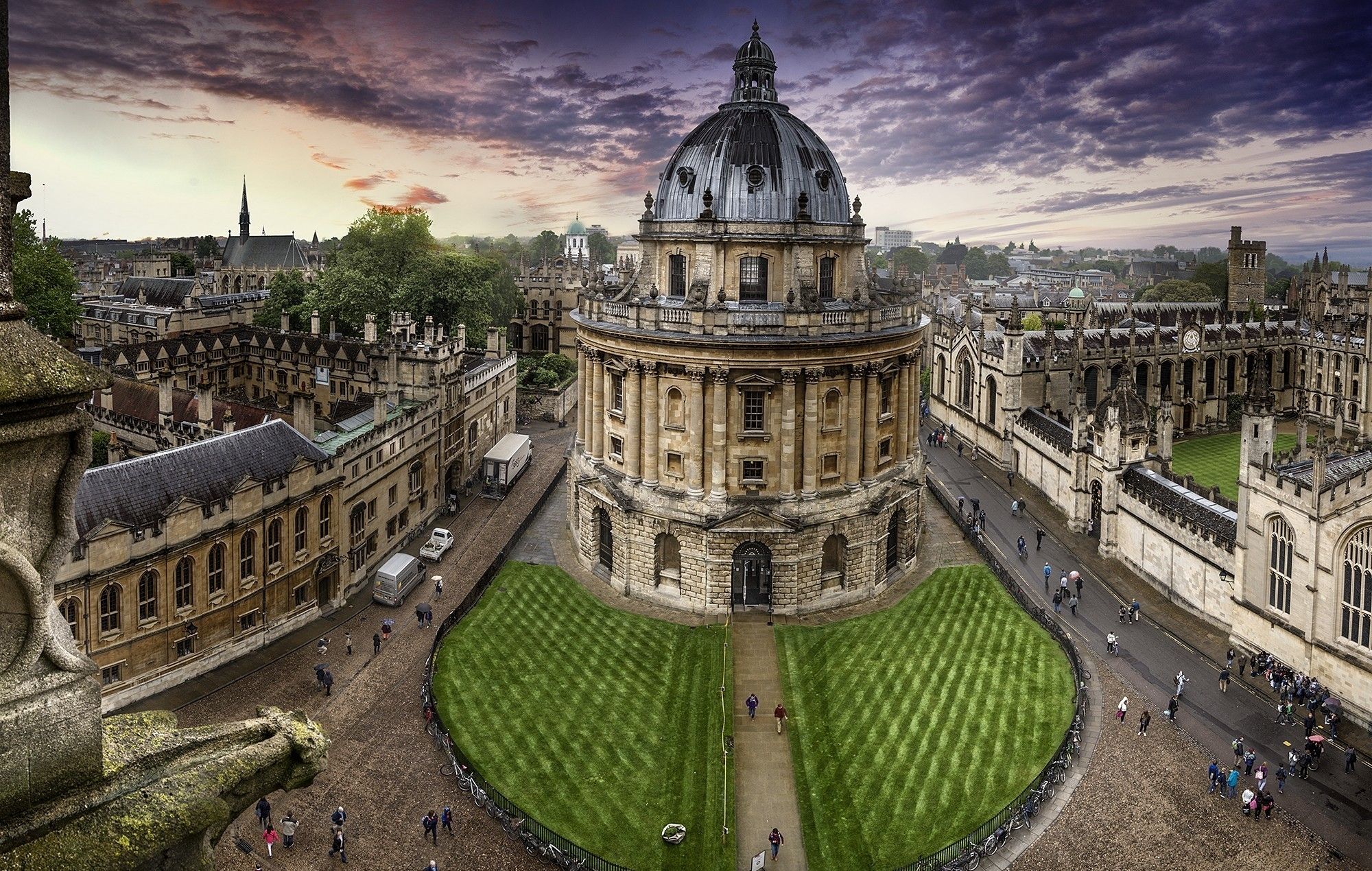 University Of Oxford